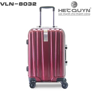 VLN8032 헤크퀸 플라스틱 수트케이스